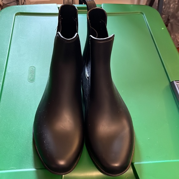 A New Day Rain Boot Size 7 - Picture 4 of 6